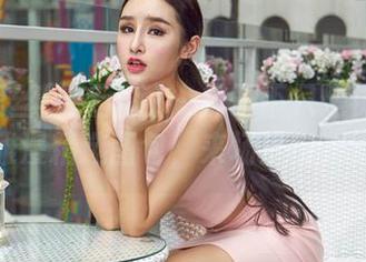 AISS爱丝(钻石版) – 袜子不只是袜子——陈雅漫精选图包，来场质感之旅！