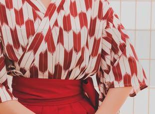 GIRLT果团网 – 不一样的修女风：裴希西作品下载，感受那种安静的力量！
