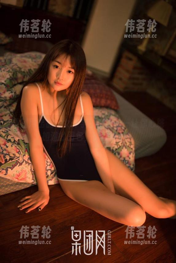 果团网出品：女仆学生旗袍——让你心跳加速的图包，无敌资源！