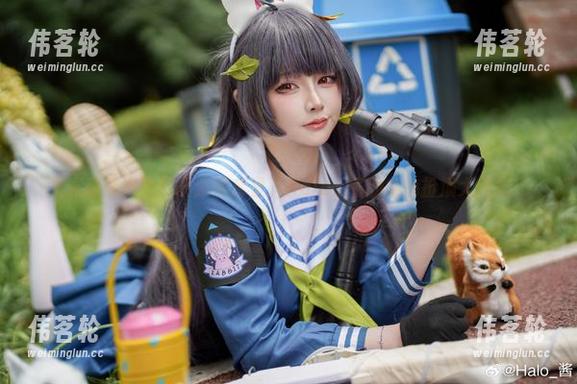 Halo_酱 艾米莉亚出没!最新图库里,Halo_酱的角色扮演大揭秘!