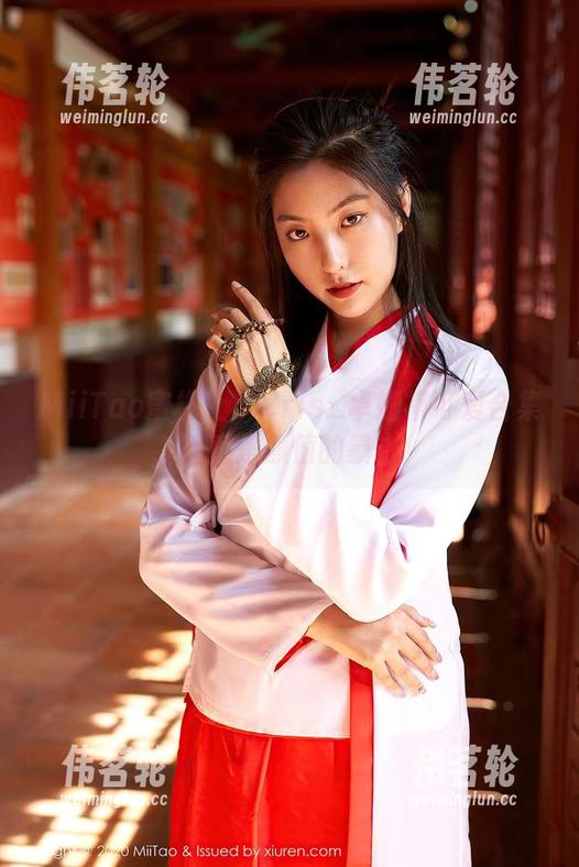 MiiTao蜜桃社-Cris_卓娅祺 MiiTao蜜桃社 - Cris_卓娅祺可爱合集,简直是颜值的暴击!