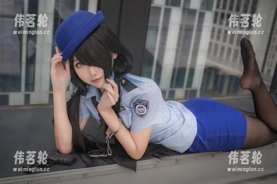 Momoko葵葵 探秘Momoko葵葵的灰丝世界:在线获取那些让人犯花痴的资源!