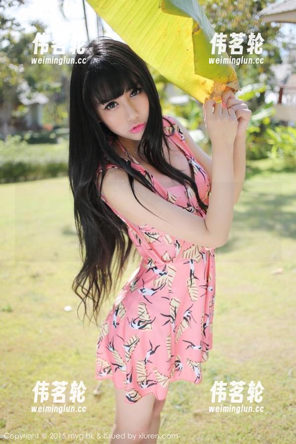 MyGirl美媛馆 - 唐琪儿il的短裙照片合集：光线、影子，还有那一抹侧颜，简直了！