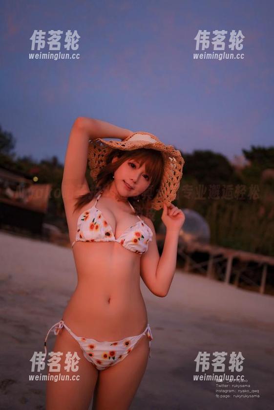Nyako喵子 Nyako喵子护士服写真:当专业邂逅轻松与俏皮