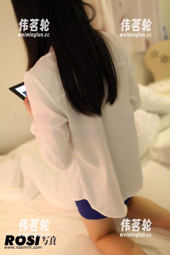 ROSI黑色：这里没有圣光，只有无数幽默与适度的挑逗！