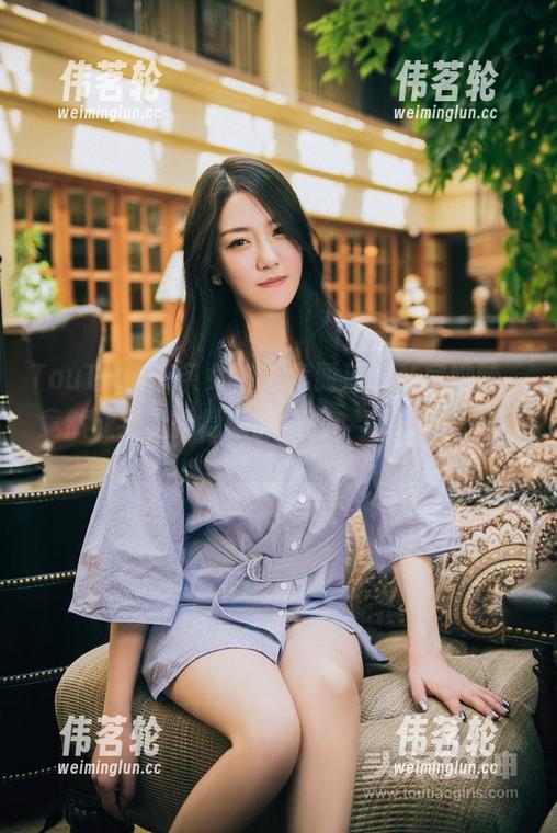 TouTiao头条女神 - 李丽莎的私房婚纱，竟然让我觉得隐晦的撩人，真是个小妖精。
