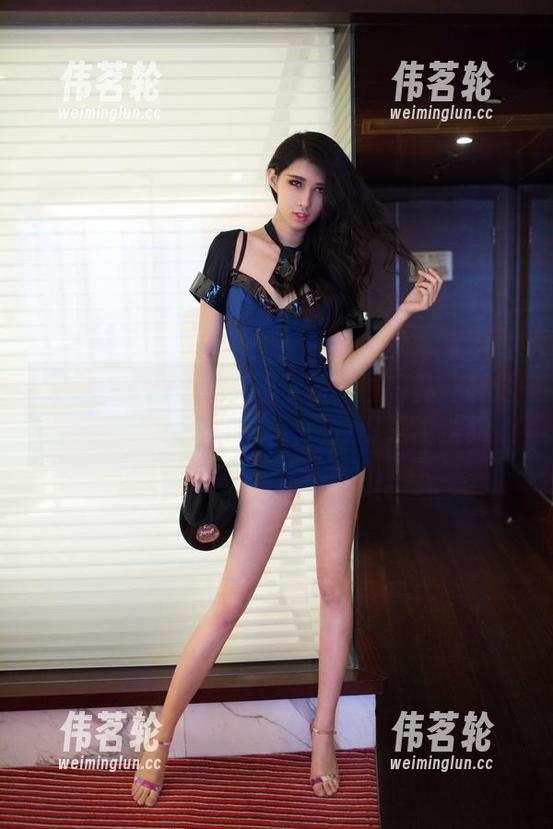TuiGirl-王馨瑶 TuiGirl - 王馨瑶的粉色在线写真:感觉自己也年轻了十岁,图片真是魔法!