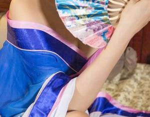 UGirls尤果网 – 探索乔依琳的空姐图库，捕捉那些转瞬即逝的悸动——谁说空姐不能有小心思？