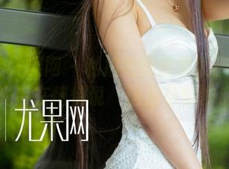 UGirls尤果网 – 私拍婚纱独特氛围：田慕儿的光影在悄悄说‘这是爱情的底色’
