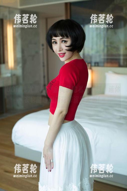 UGirls尤果网-金美子 UGirls尤果网 - 金美子的私拍秘笈,连体衣也能萌出新花样资源来袭!