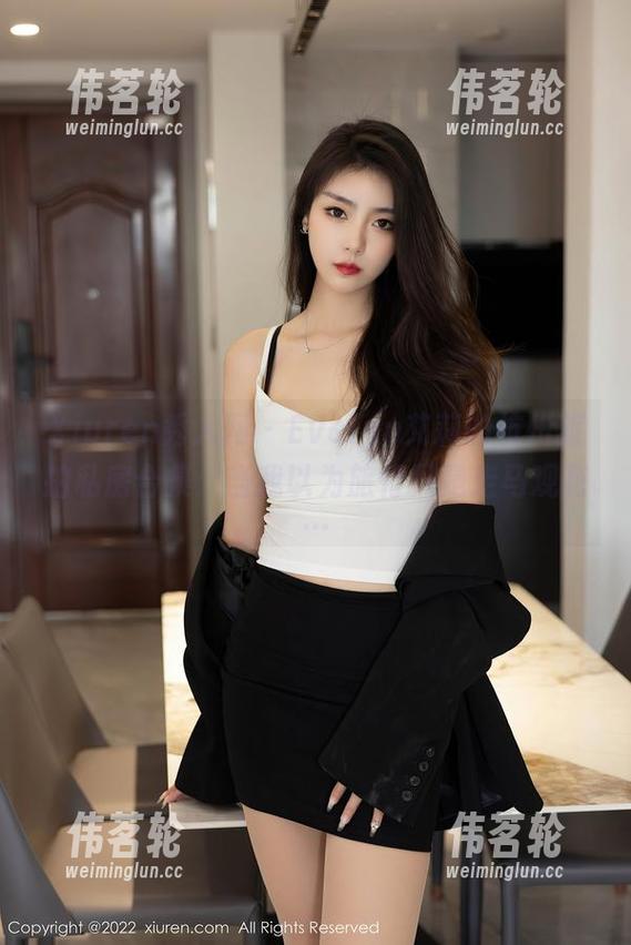 Xiuren秀人网 - Evelyn艾莉的杭州旅拍私房合集：当我以为旅行只是走马观花…