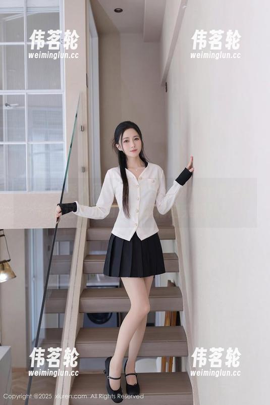 Xiuren秀人网-summer宝宝 Xiuren秀人网 - 为什么summer宝宝的眼镜这么特别?原图精选来揭秘!