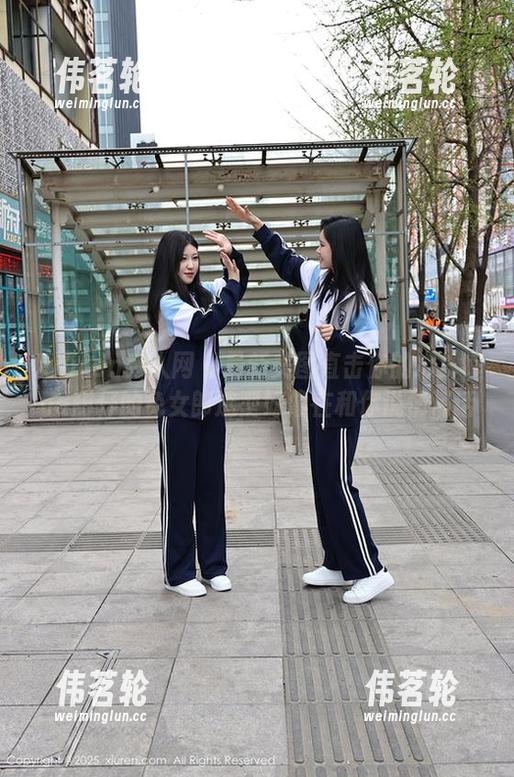 Xiuren秀人网-tina甜仔 Xiuren秀人网 - 最新美图直击你的心!tina甜仔的兔女郎造型好像在和你说悄悄话