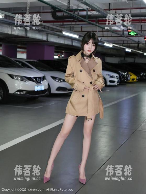 Xiuren秀人网 - 养乐多Doll化身天使：壁纸写真带你飞向梦的边缘！