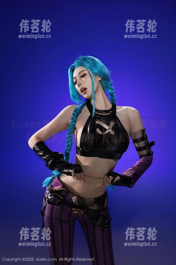 Xiuren秀人网 - 张思允Nice的三亚旅拍私房图集，简直是不发光的仙女！