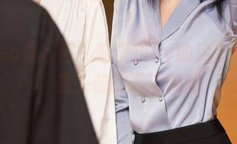Xiuren秀人网 – 晓梦may的兔女郎图片，镜头前的调皮瞬间
