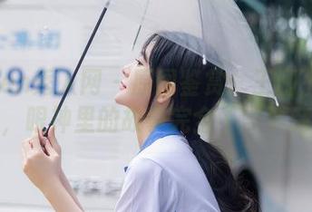 Xiuren秀人网 – 原图鉴赏：王俪丁的灰丝，眼神里的故事完全不需要旁白
