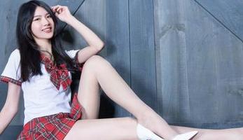 beautyleg – 原图来了！PinQ御姐更新，那种眼神让人想停下时间