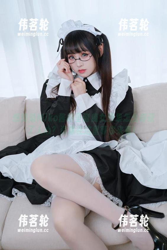 想知道Miko酱的圣诞魔女图集怎么俘获了人心？资源在这里等你来看！
