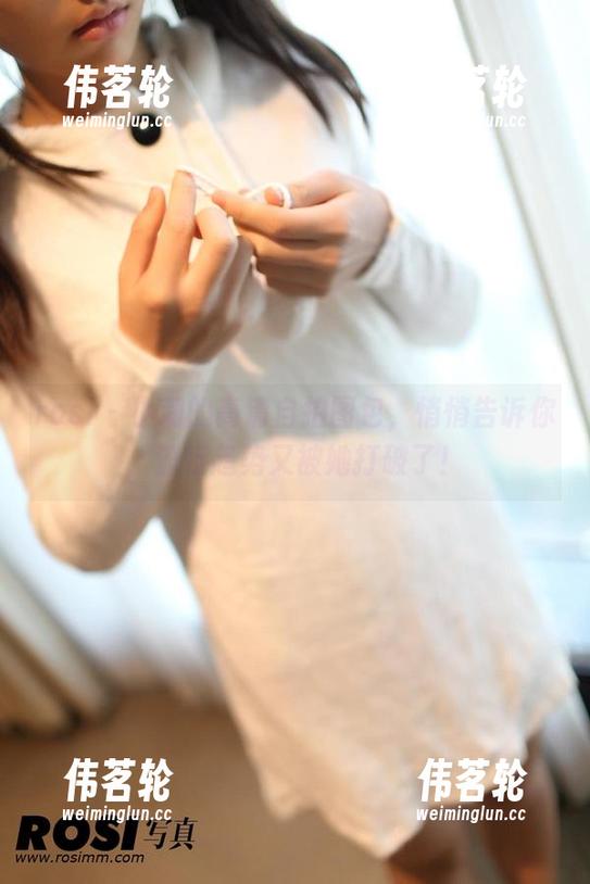 rosi-小莉 rosi - 小莉的高清自拍图包,悄悄告诉你,流行趋势又被她打破了!
