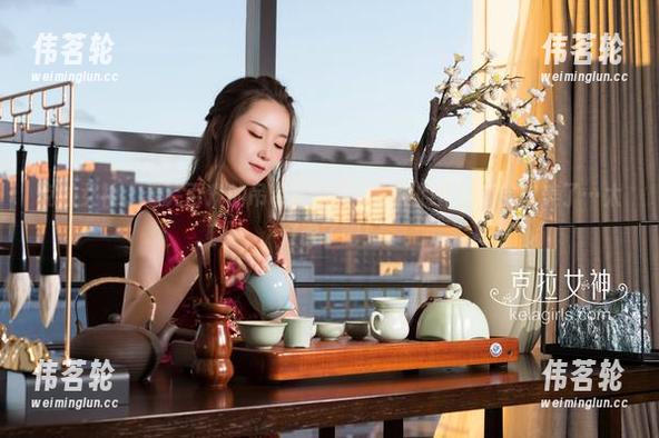 克拉女神-百琳 克拉女神 - 看完百琳的吊带高清图,我真的怀疑我的审美了…太好看了吧!