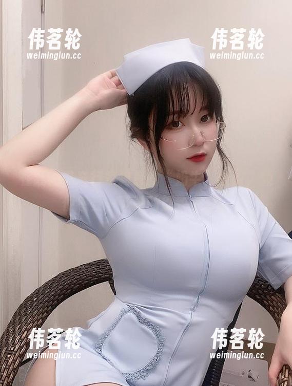 奇行家狗崽 在线品味奇行家狗崽的“奶牛”原图,顺便感受一下她的别致魅力!