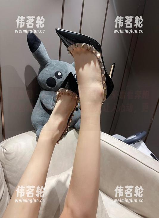 奔跑的晶骡儿 微密圈 - 说好的超级小短裙,来看看奔跑的晶骡儿这波美图,实在是让人心动,更新速度不够啊!