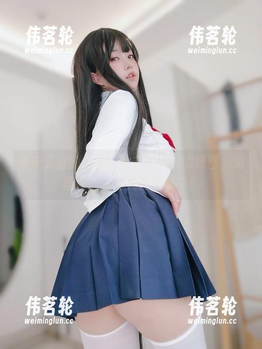 女主K 从未见过的女巫:女主K的COS原图,简直要让人迷失在黑暗中!