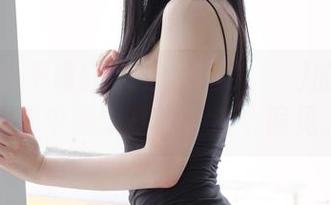 谁说秘书不重要？姜仁卿(강인경)的作品在图库中狠狠打破了这个偏见。