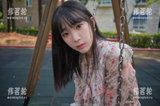 让厨房发光：姜仁卿(강인경)的厨娘写真全集，透出温暖的光！