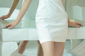 尤果网 – 张雪馨礼服图片让人心动，下载后就是你的私藏美图。
