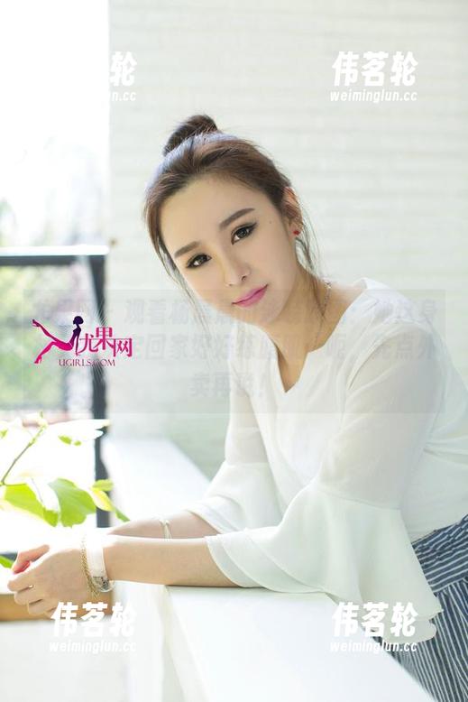 尤果网-杨晨晨 尤果网 - 观看杨晨晨的泳装原图:她这身材,我决定回家好好练腹肌…呃,先点外卖再说!