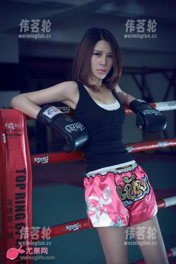 尤果网-果果 尤果网 - 浴缸狂想曲:果果全套写真,水花四溅的性感!