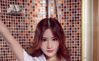 尤物馆 – 裸足流行风！Rebecca_吴颖茵高清壁纸，让你的桌面瞬间焕然一新！