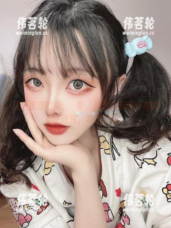 精选原图瞬间：嶋葵、加藤惠和南小鸟的美丽邂逅，真是养眼。