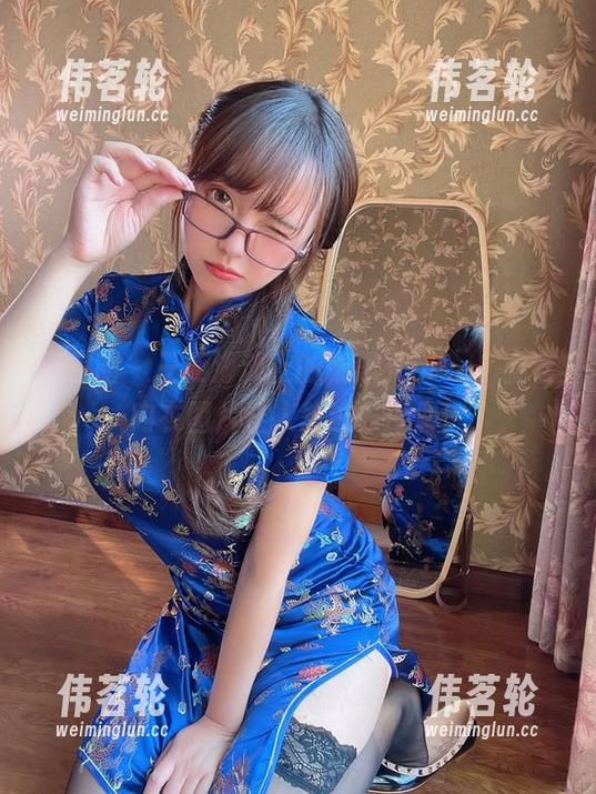 张思允nice 微密圈 - 三亚海滩上的张思允nice,全套内衣图片让人想逃去度假!