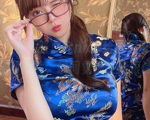 微密圈 – 看，张思允nice给我们带来的灰丝定制图片，瞬间觉得生活很诗意