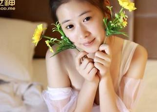 推女神 – 大开眼界！晓艾fafa最新护士图册，人与药水的亲密接触