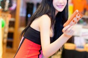 推女神 – 白衬衫中的梦娜Vanessa：让人一秒沉醉的美图与写真