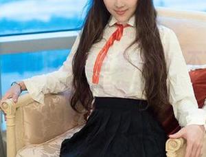 推女郎 – 易阳的白丝合集来了！不下载你一定会后悔！