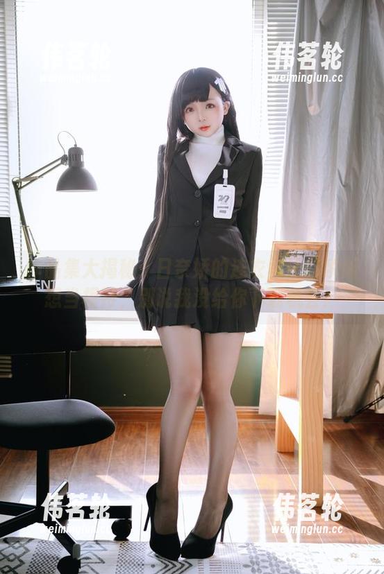 日奈娇 作品集大揭秘:日奈娇的连衣裙让你瞬间想当模特,别说我没给你下载机会!