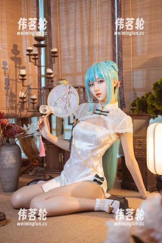 木棉棉OwO 她(SHE)-她-制服双子:木棉棉OwO最新作品集,颠覆你的想象。