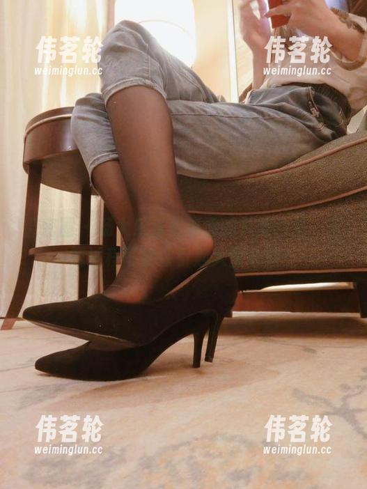 微密圈 - 杨大乐乐很靠谱的礼服合集，下载过程可能会引起大量心动！