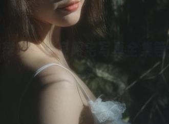 短裙的舞动，桃良阿宅写真全集等你来探索