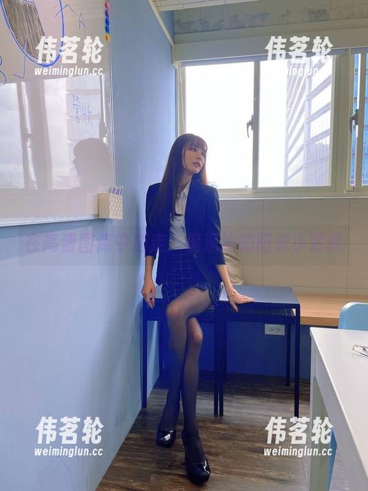 在高清图库中游走：泥泥汝的阳光小冒险