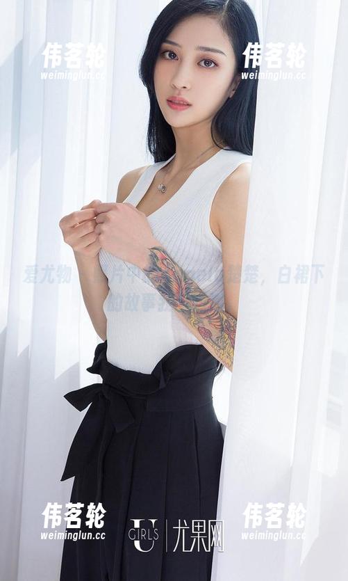 爱尤物-Angela楚楚 爱尤物 - 照片中的Angela楚楚,白裙下的故事我想知道。