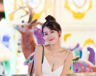 爱蜜社 – 图片里藏着的杨晨晨sugar，死库水中的轻松一刻