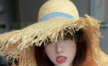 微密圈 – 琳铛铛在线：性感蕾丝套装合集，让你每一瞥都心跳加速