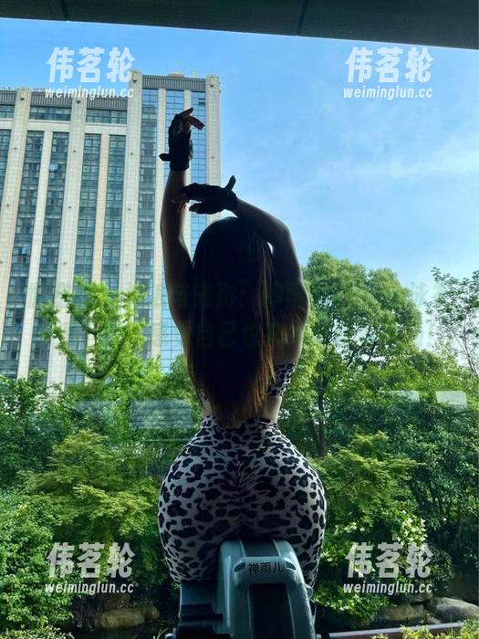 微密圈 - 海浪与光影：禅雨儿Lynne泳衣高清下载，感觉自己也在水中轻舞飞扬！