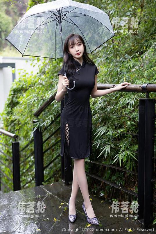 秀人网 - 粉色梦境：Cherry绯月樱私房里的画卷与静谧
